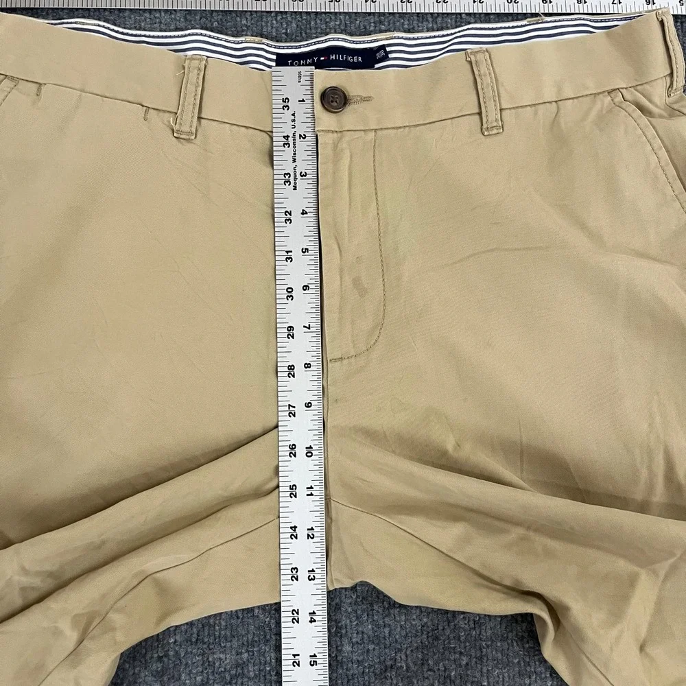 Tommy Hilfiger Chino Pants Mens Size 38x30 Beige Tailored Fit Flat Front Casual